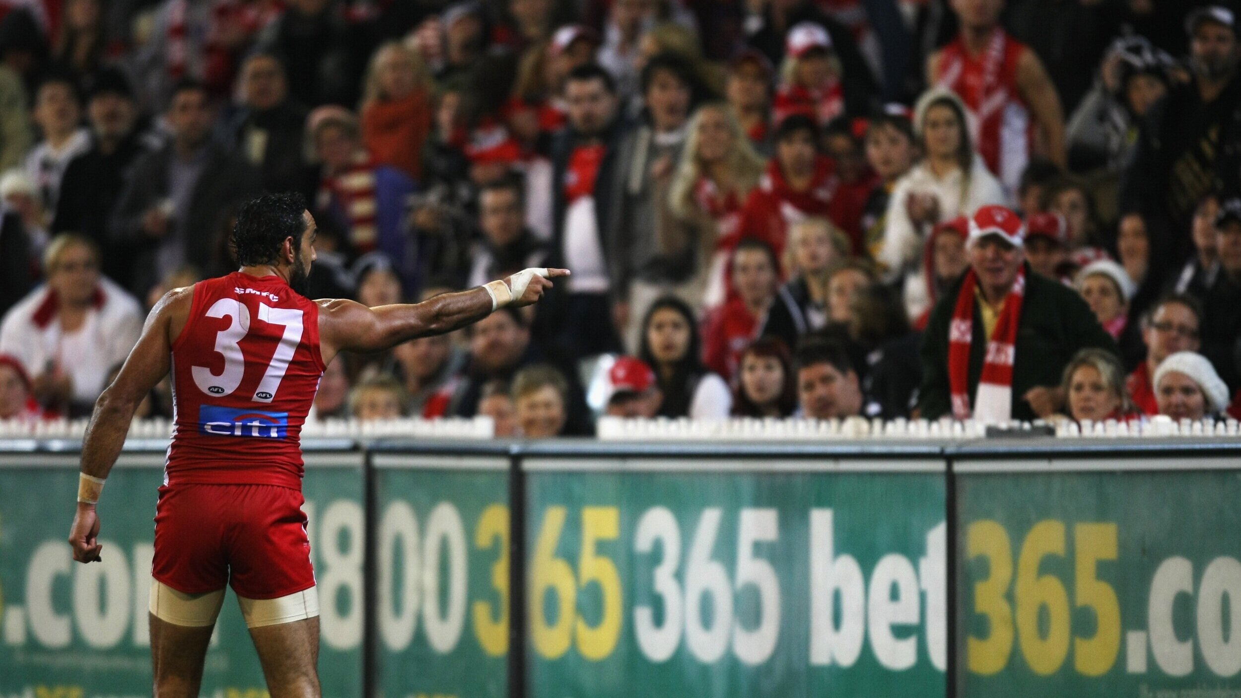 5.+AUSTRALIAN_DREAM_Adam+Goodes+%27Ape+Incident%27+2013%2C+c+AFL%2C+photo+Andrew+White+.jpg