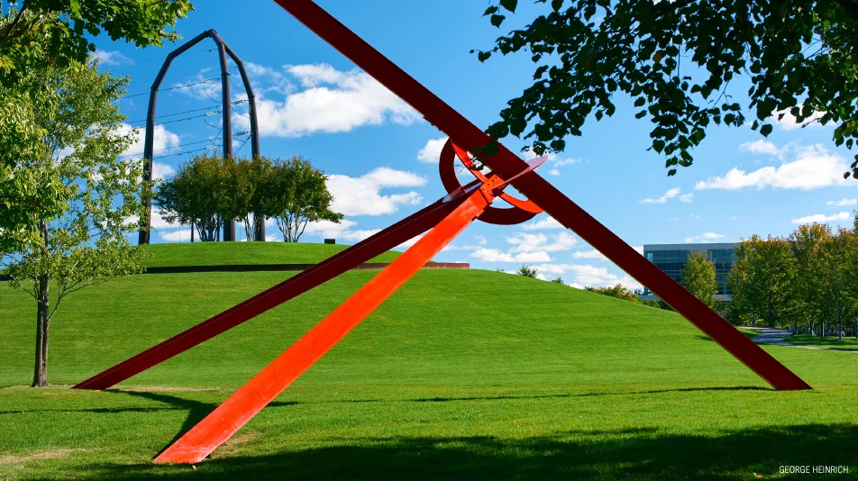 Molecule, by Mark Di Suvero