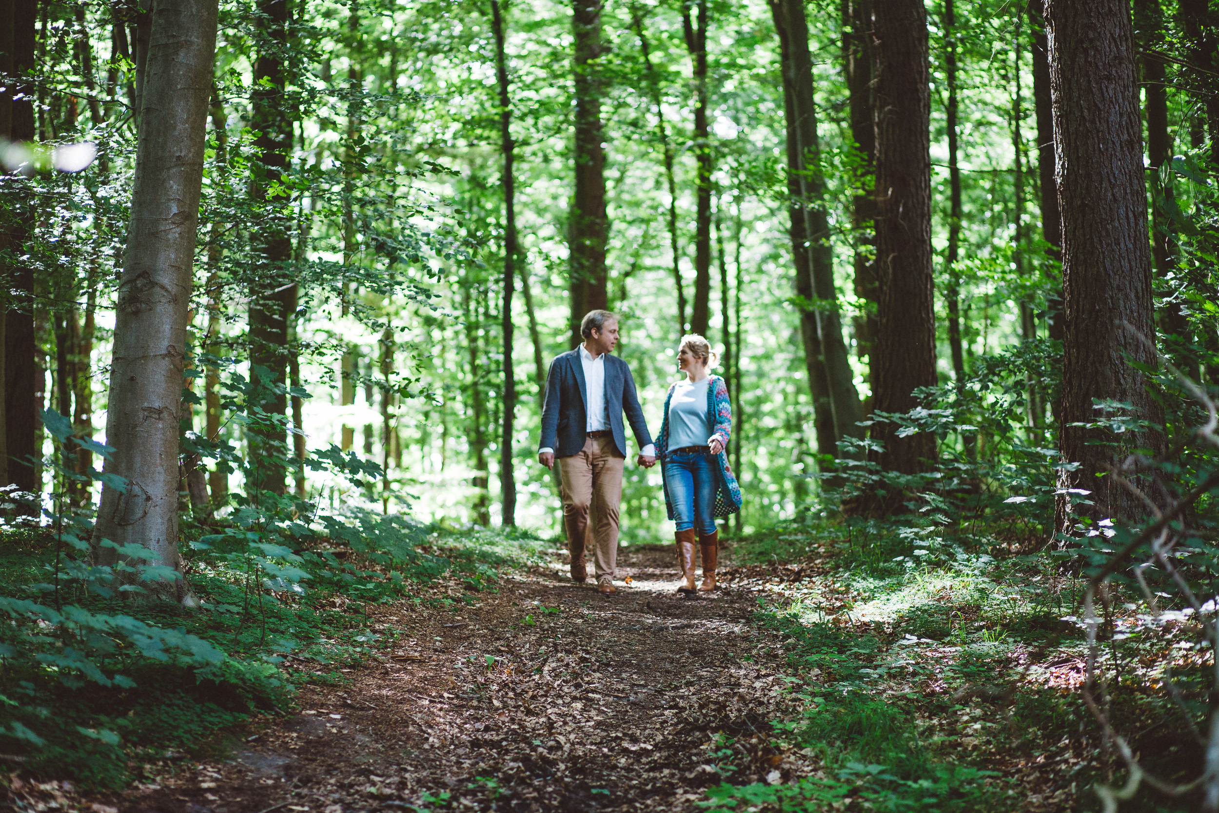 julia_und_philipp_engagement_shoot_©_phil_schreyer-14.jpg