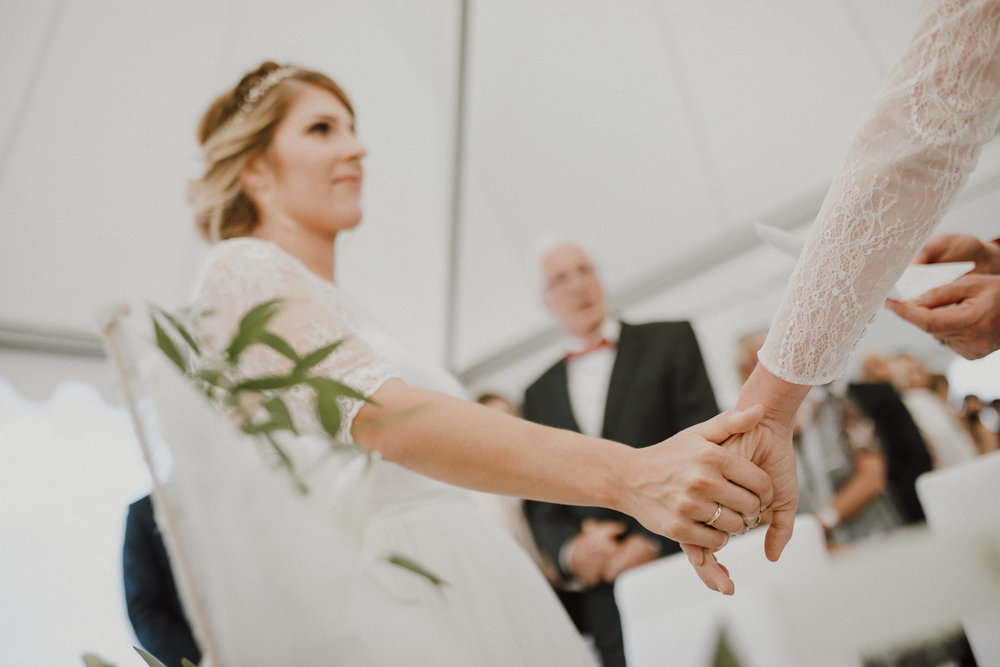 hochzeit_hotel_am_rathaus_schoenberg_bei_kiel_hochzeitsfotograf_031.jpg