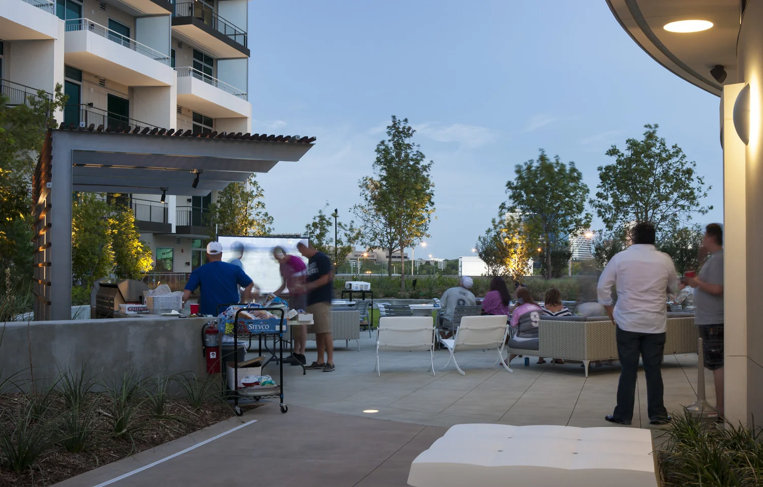 Studio Outside 1400 Hi Line 01 (7).jpg