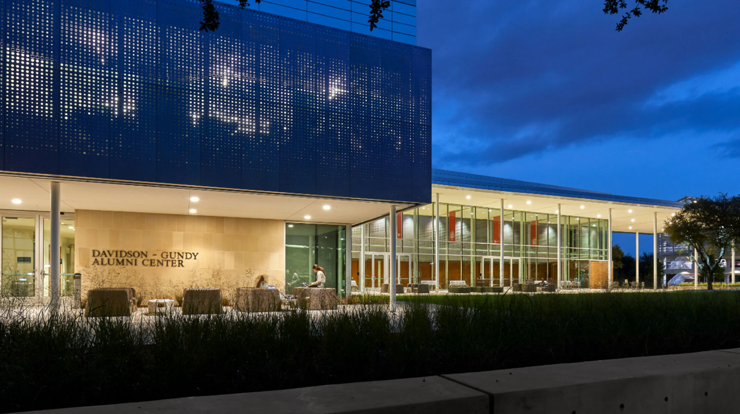 DavidsonGundy Alumni Center at The University of Texas at Dallas
