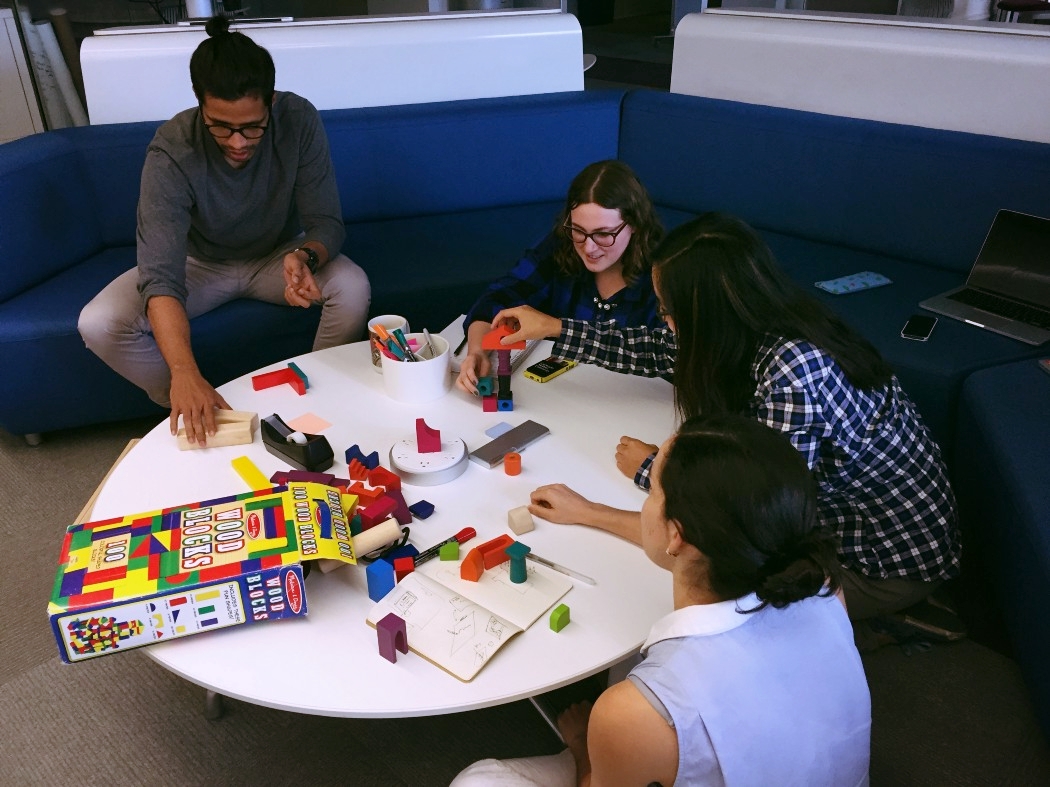 Using simple objects to brainstorm design ideas