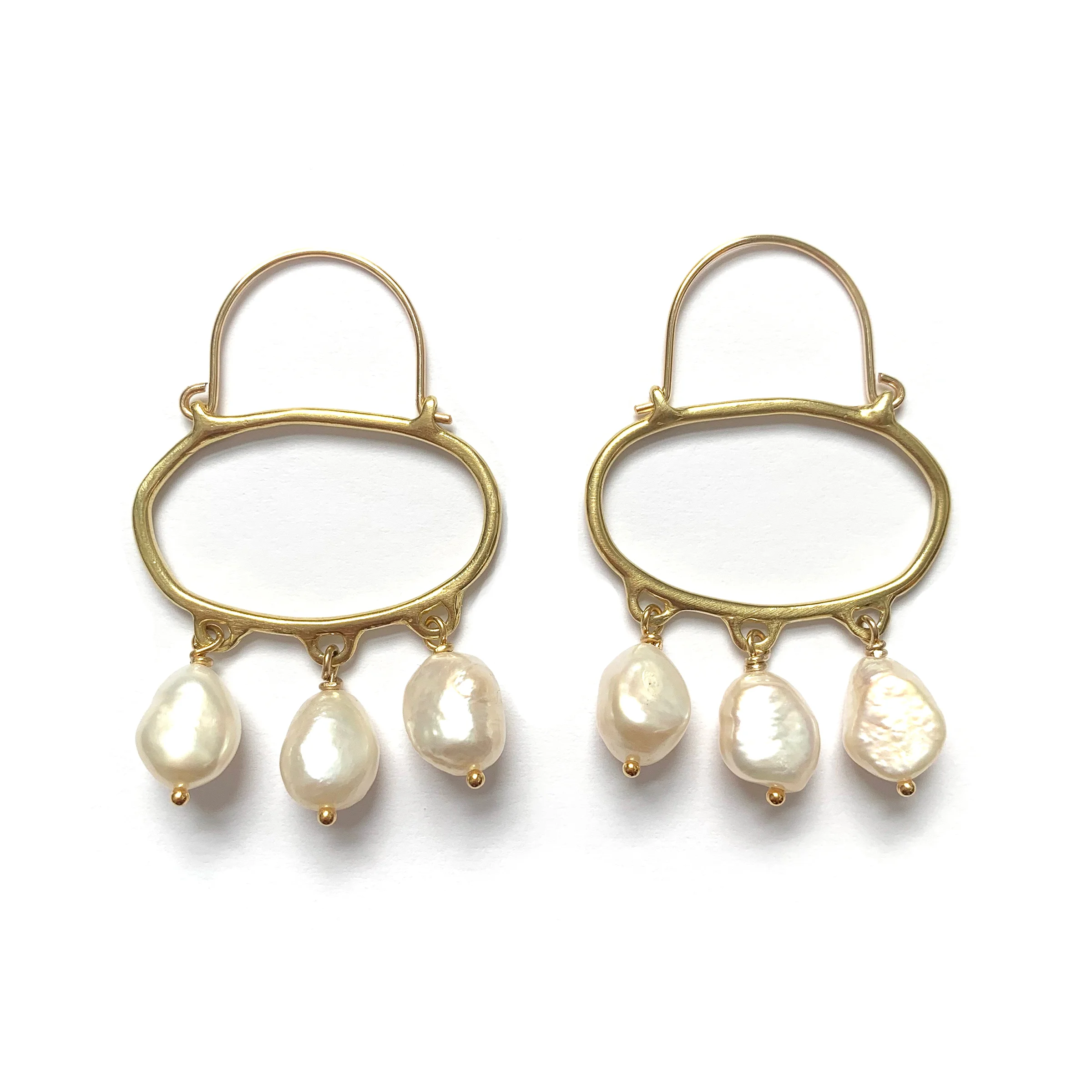 Penelope earrings by goldeluxe
