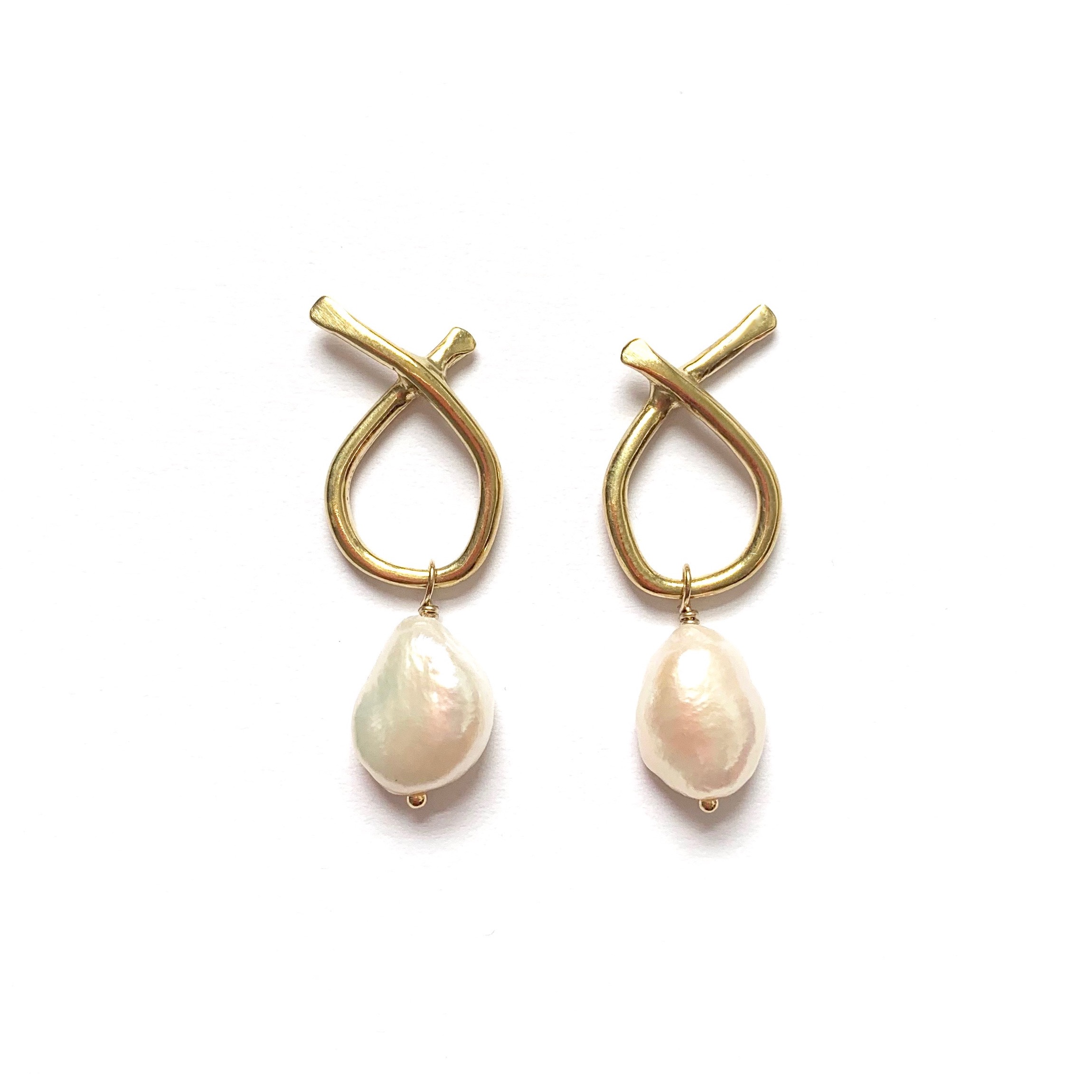 odyssey earrings with baroque pearl by goldeluxe