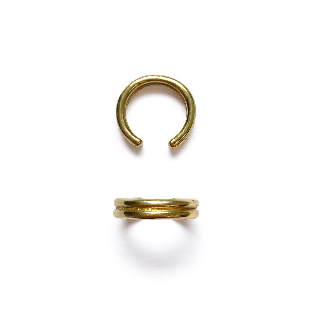 Goldeluxe Jewelry — Oasis Faux Septum Ring