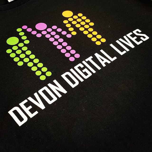 A four colour screen print on front and one on each sleeve #tshirt #tshirtprinting #lloydbanks #devoncountycouncil #exeter #devon #roarclothinguk