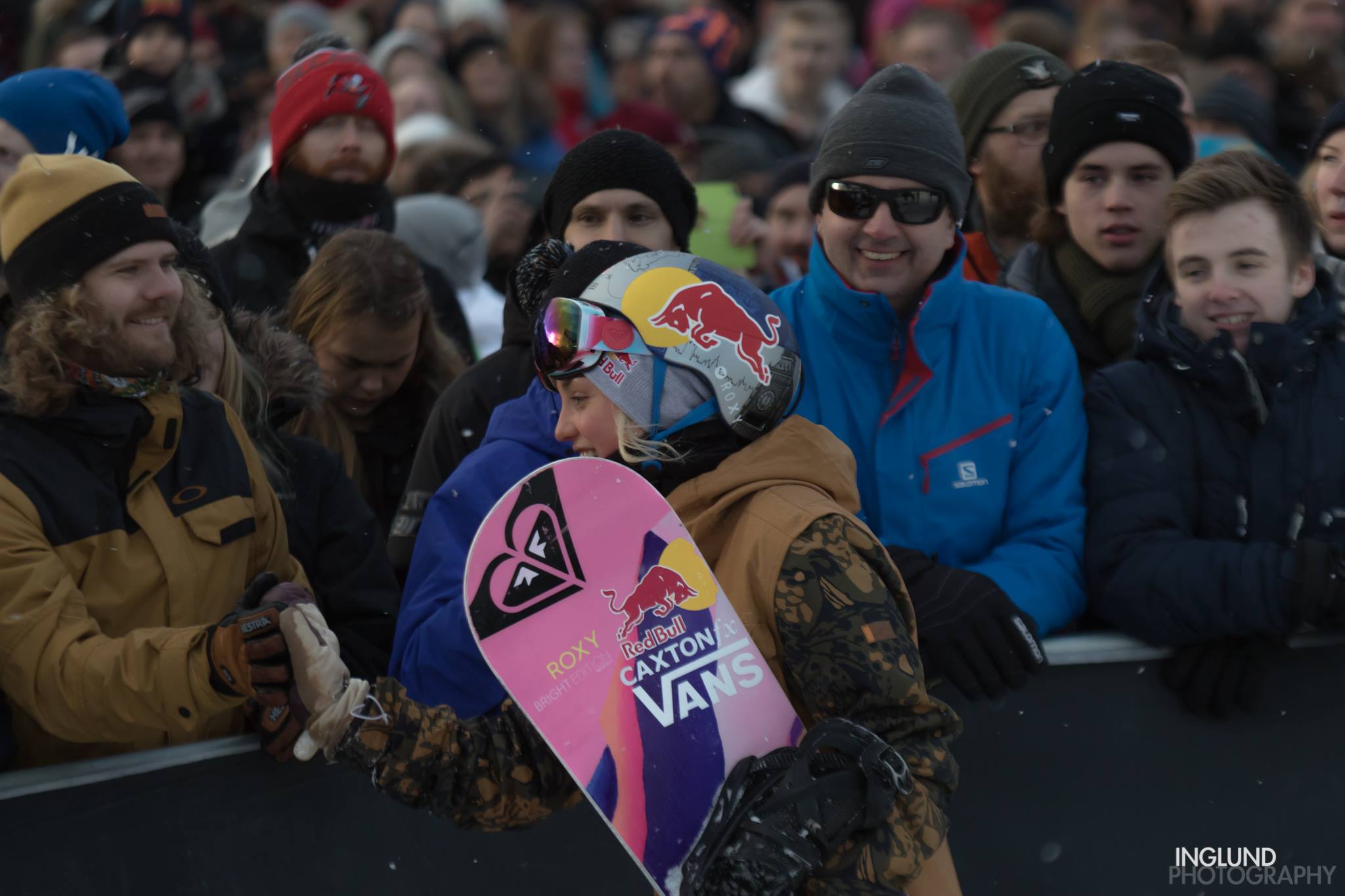 Little love for the 14000 people in the crowd!