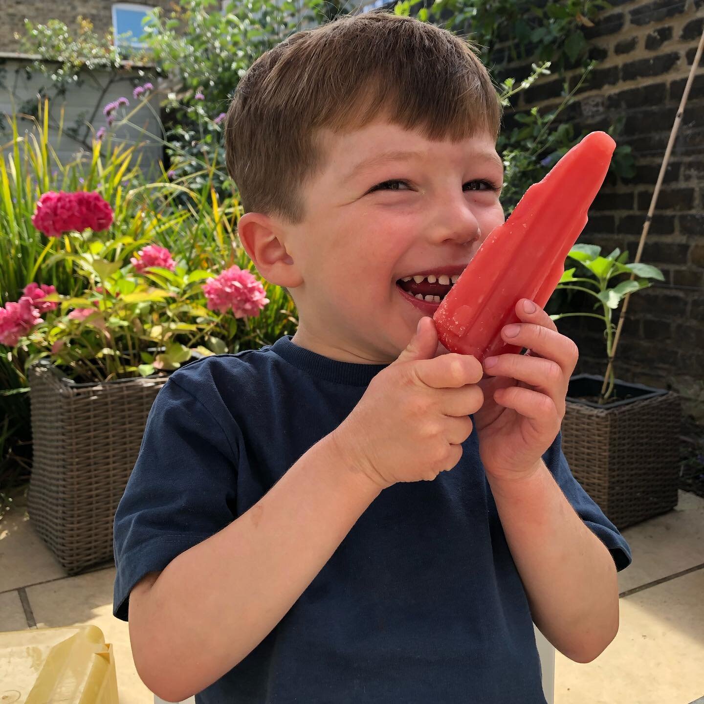 Ice lolly time 🚀 🧊 ☀️