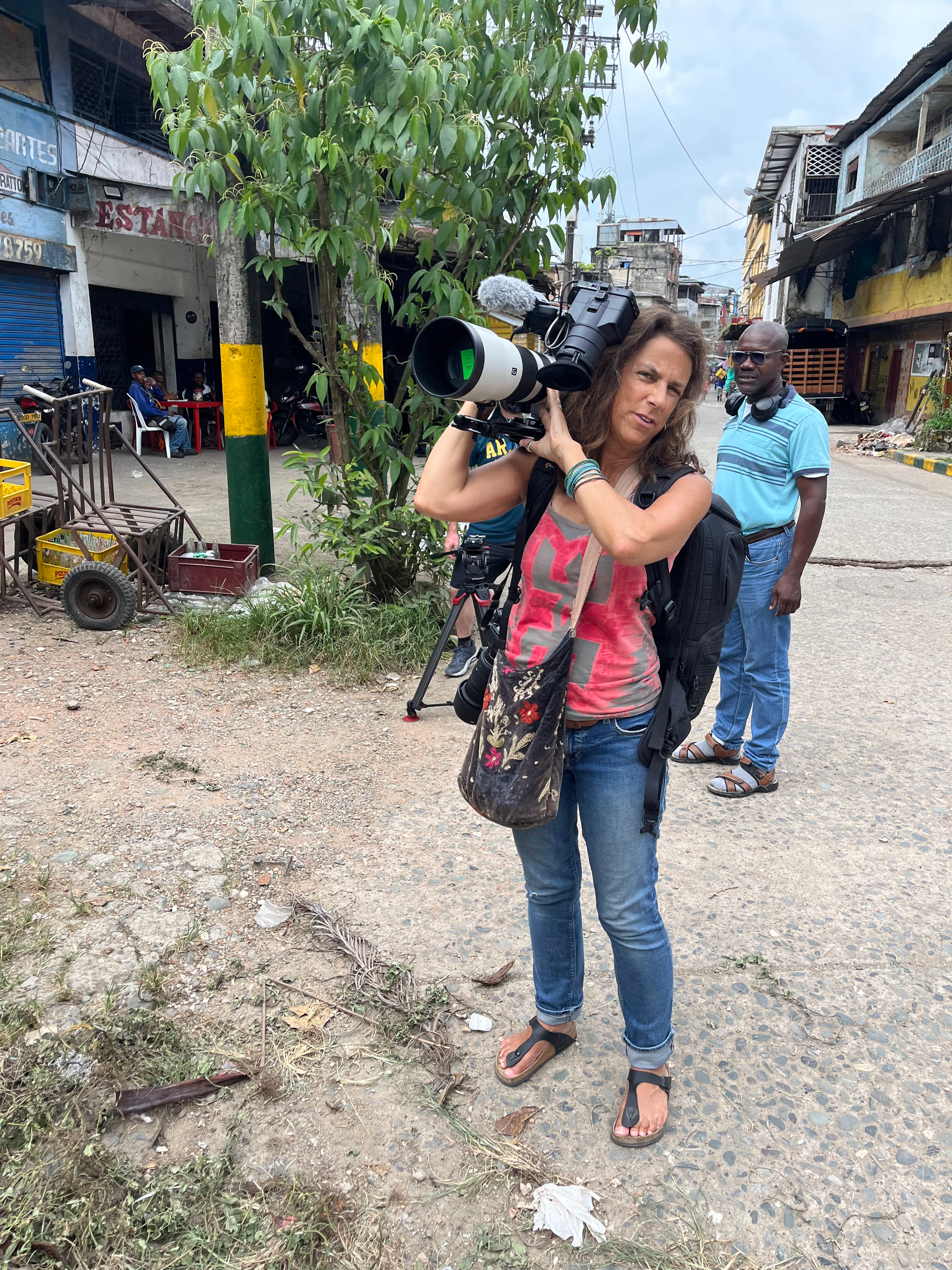 TDL_Colombia_Nance Holding Cam.png