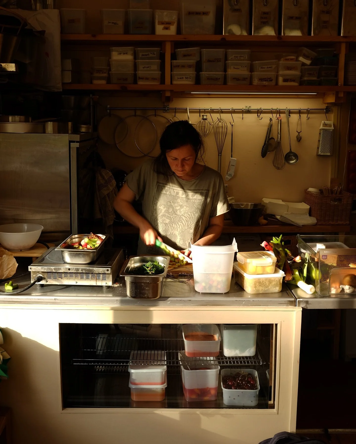 We are open three days a week. The rest of the week is what you cannot see, a lot of mise en place to do. This is how this tiny space can work both as a kitchen and shop. Everything you see on the counter is made in the 2sq meter space&hellip; it&rsq