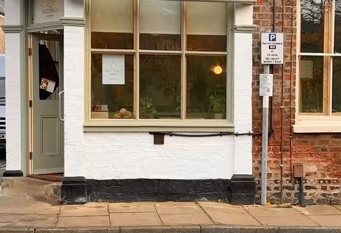This is not a walk for the camera. 🎥 &hellip; We are a cake shop on a corner so small, that we don&rsquo;t have enough fridge space in the actual bakery. It takes a little stroll to the back yard where the fridges are to get something. 

We are a ca