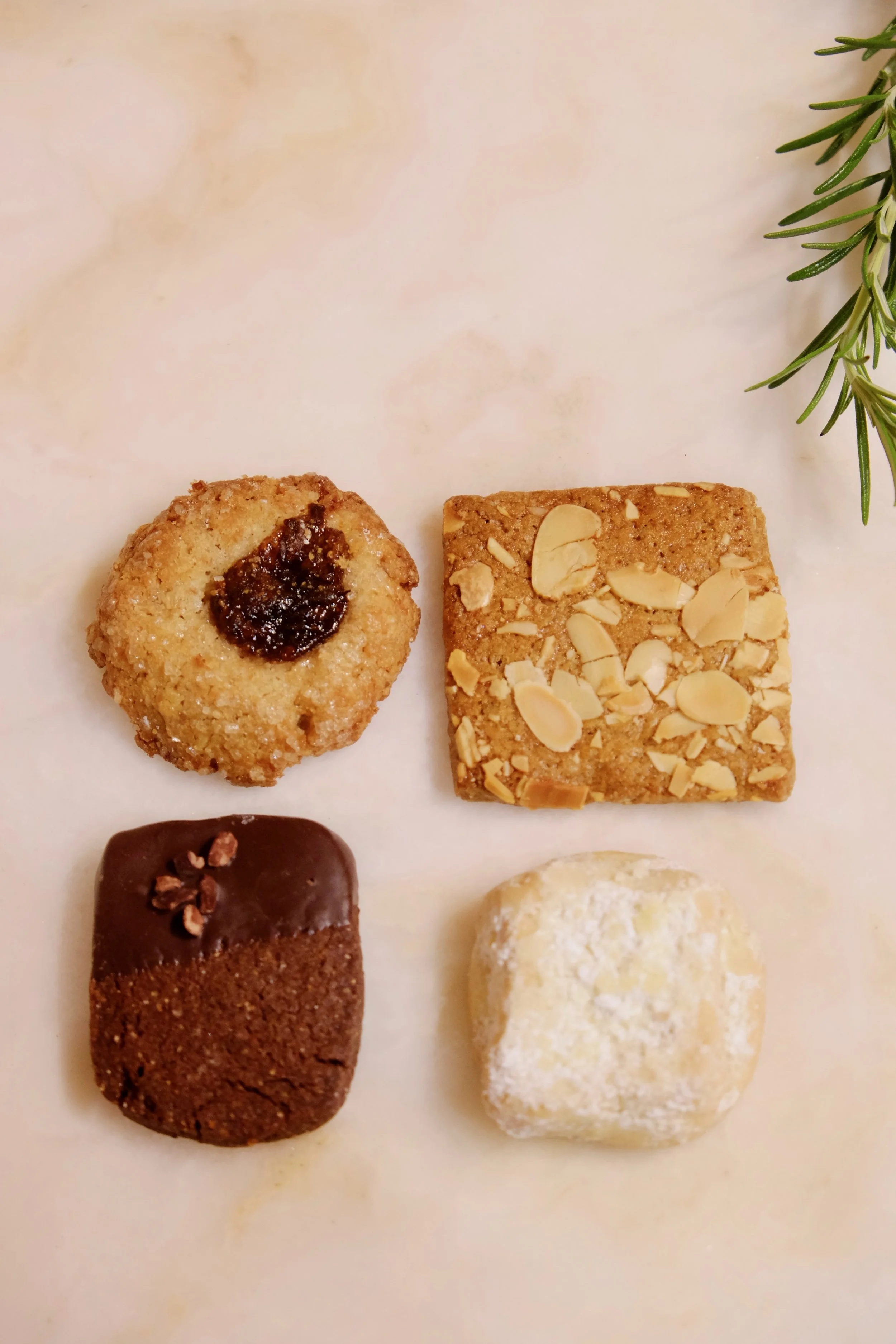 Single flavour biscuit bags 