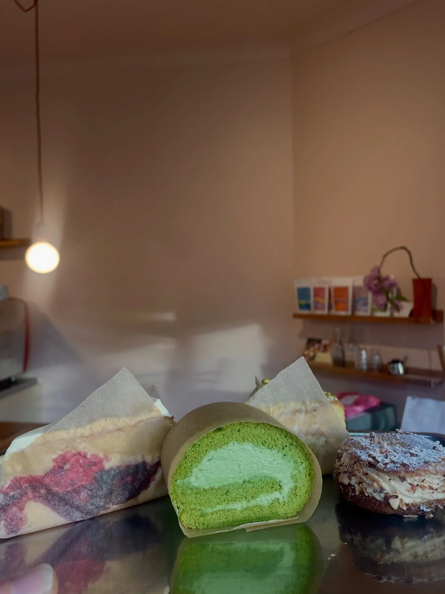 Short day tomorrow on Friday. We will be open 10-1. Sorry for any inconvenience caused.  Paul @hoppers1981 on coffee and serving cakes too. Be nice, service will be 5 ⭐ as usual maybe just a bit slower. Thank you! #justneedadayoff