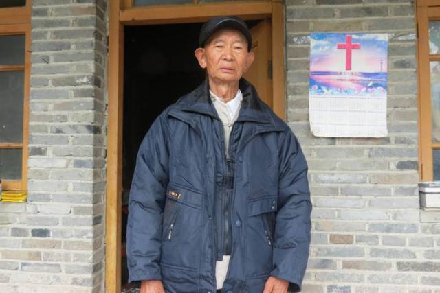 Lisu man gets a new winter coat part 2