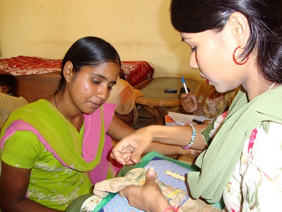 embroidery_classes_-_outreach_programme.jpg
