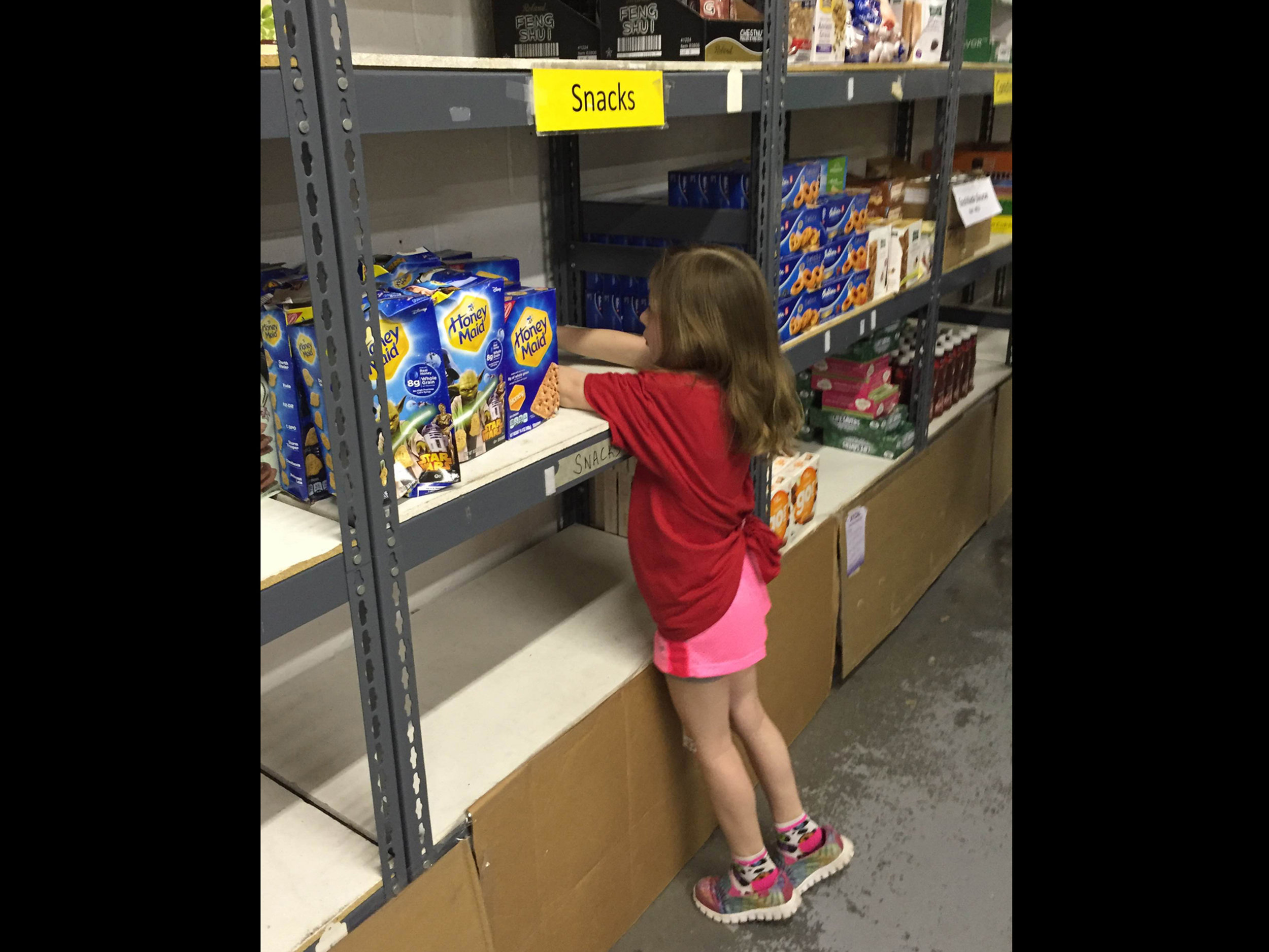 Food Bank Volunteer St. Michael's Episcopal Church Noblesville, IN, Indianapolis Diocese.jpg