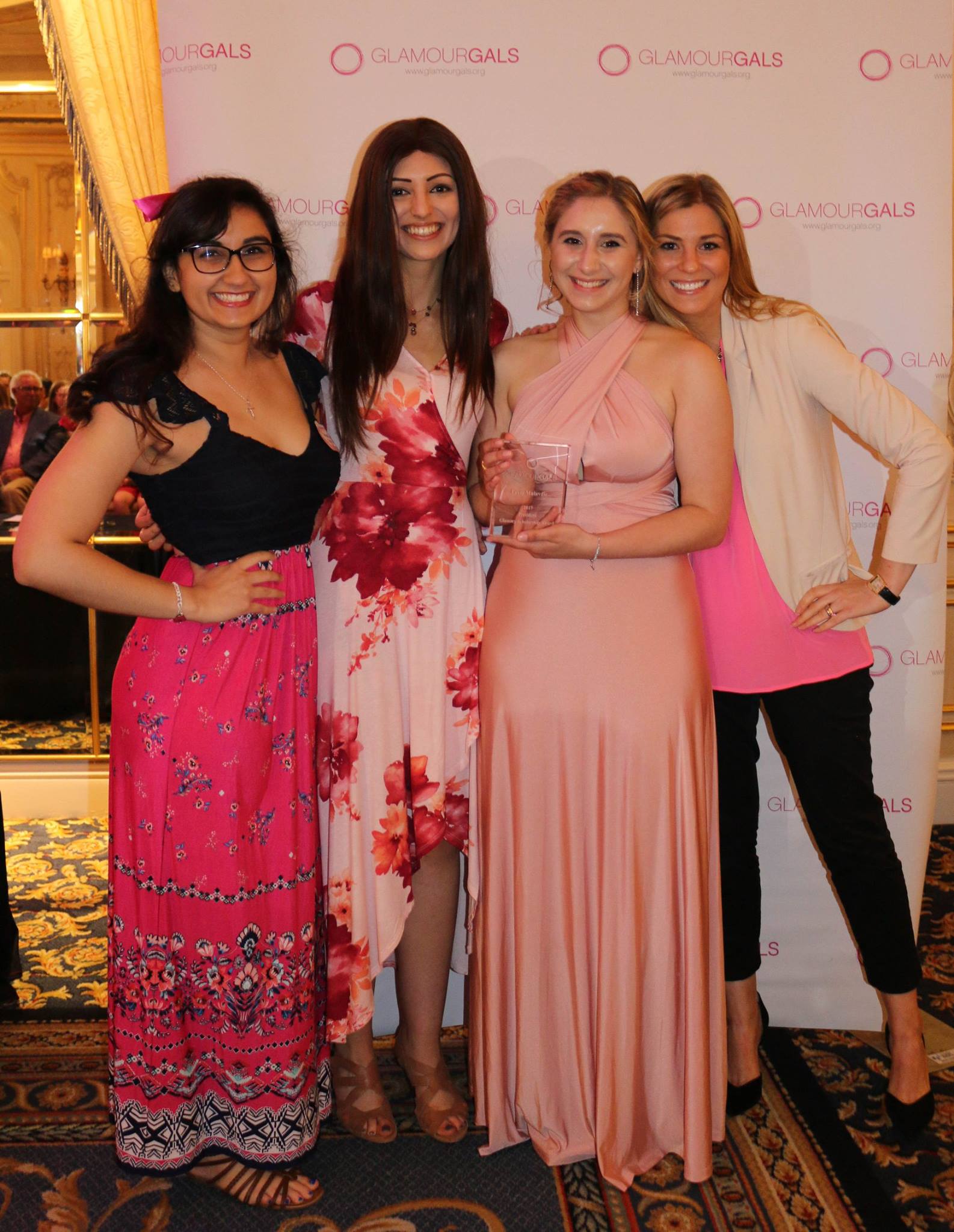 Leyla at the 2017 Glammy Scholarship Awards