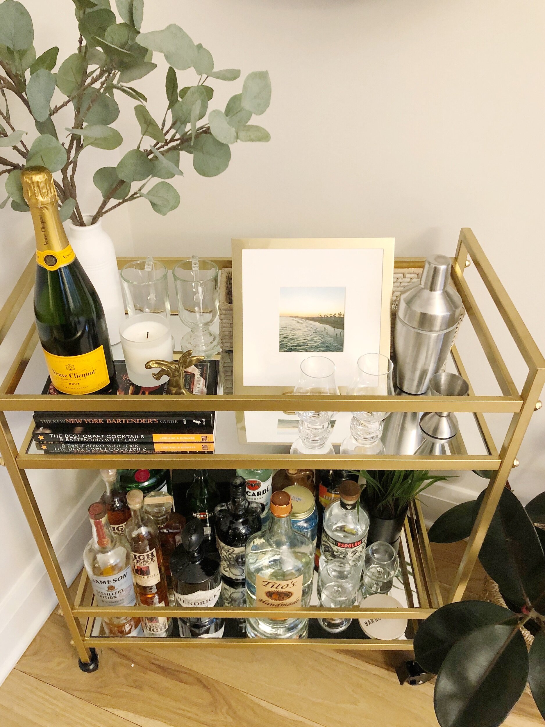 Bar Cart Styling - How to Style a Bar Cart Like a Pro