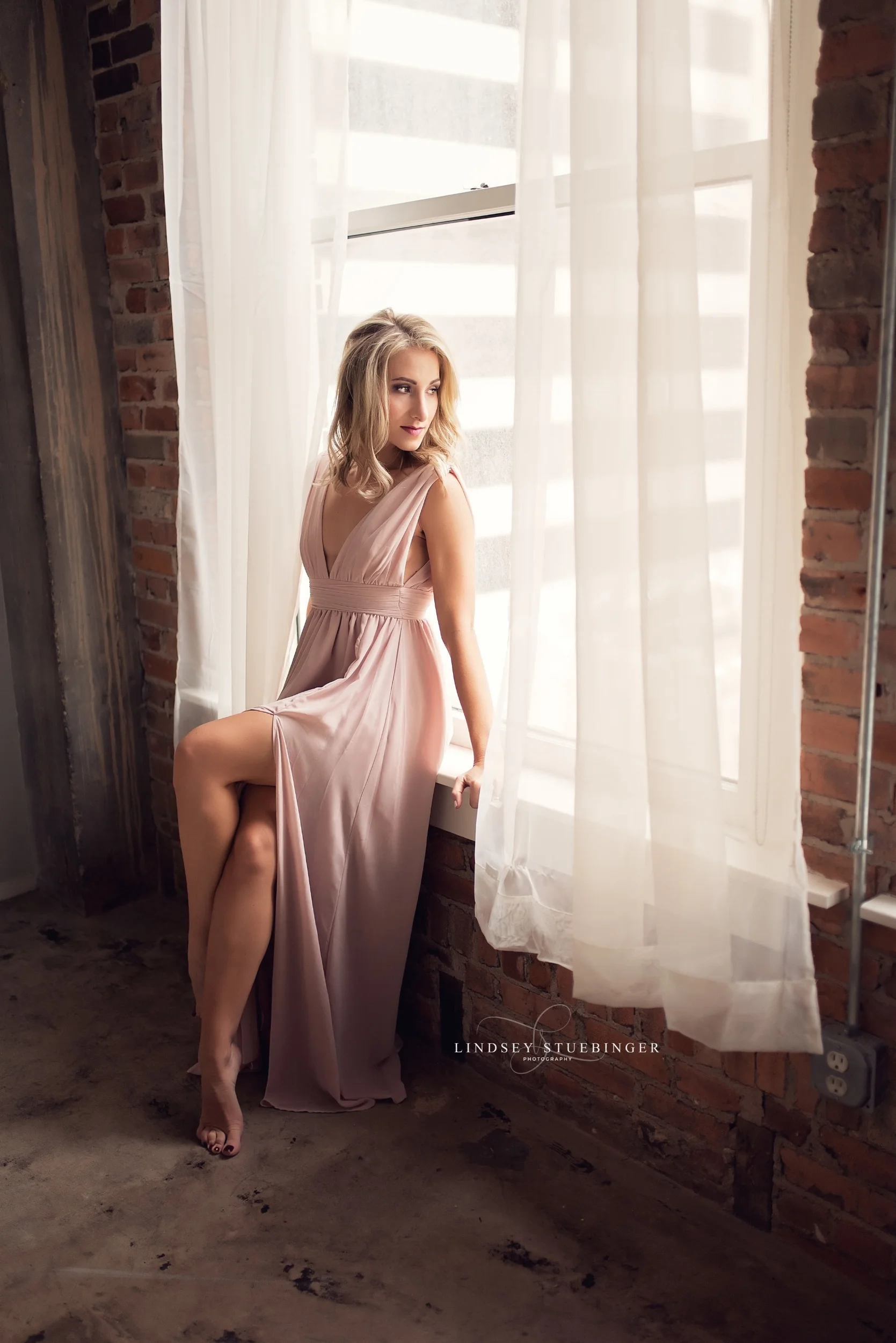 Model: Claire Christensen MUAH: Shea Sweet