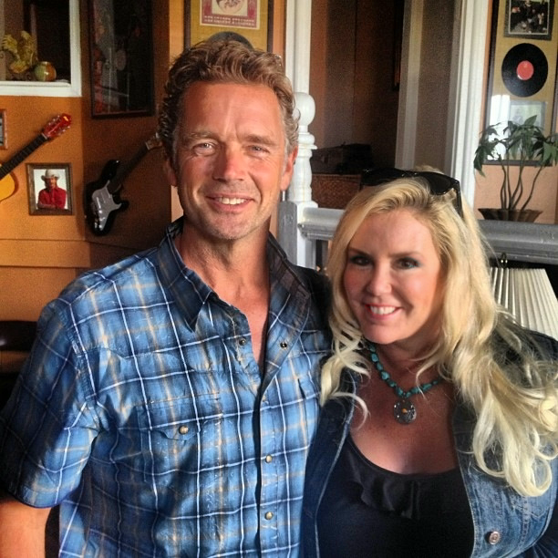 Liz-John Schneider.png