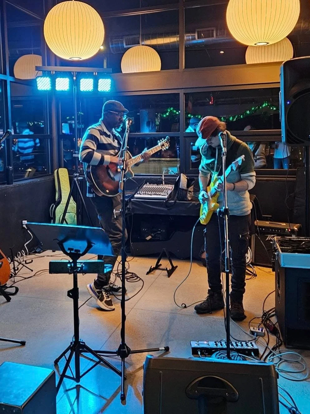 Live Music! - Jeremy Harkins