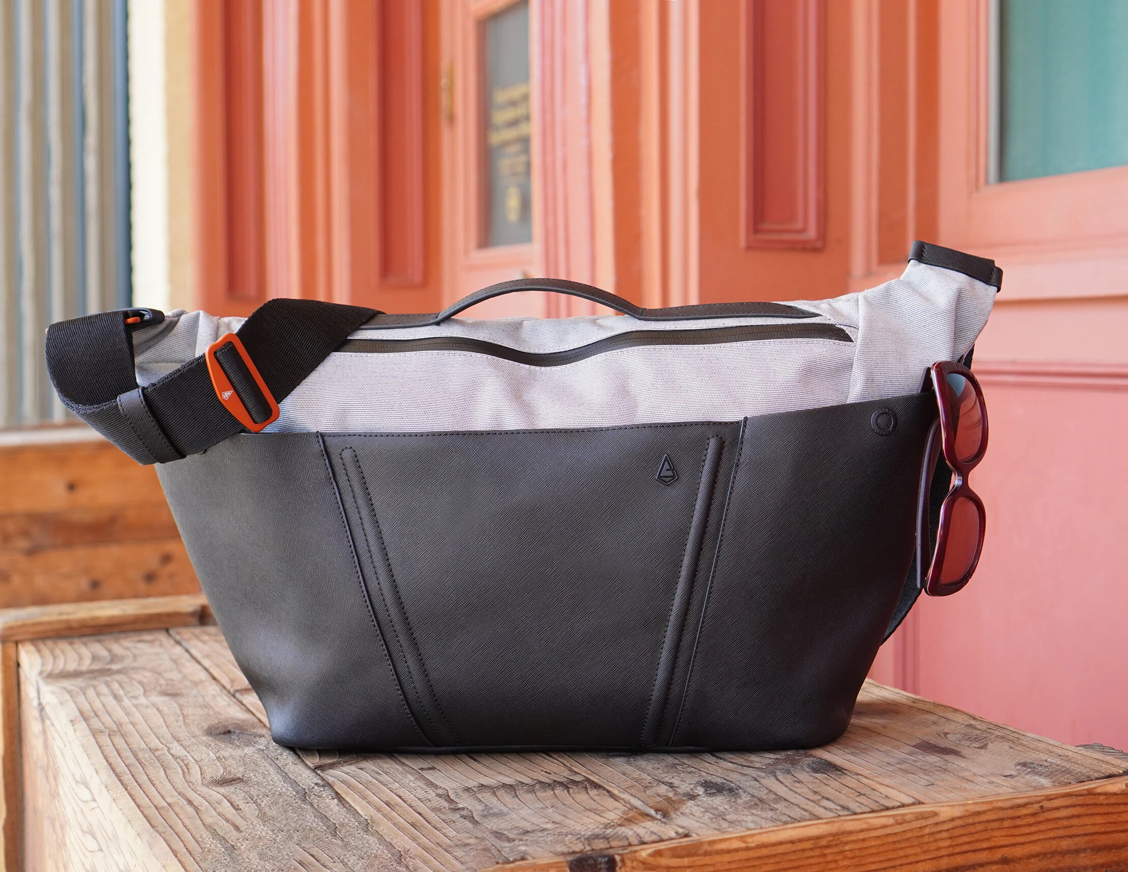 Marisa-fun-cb-blk-2 copy.jpg