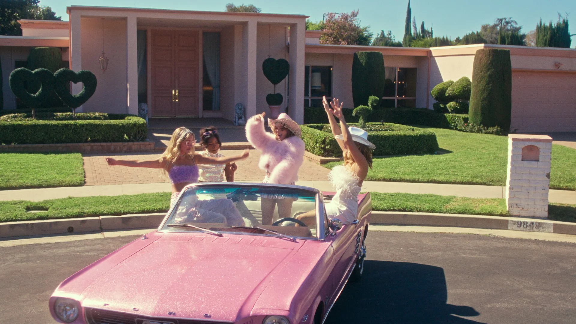 Lulu Freodom Music Video Fashion Film