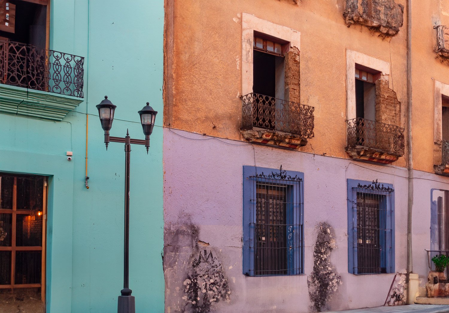 Oaxaca’s colorful architecture