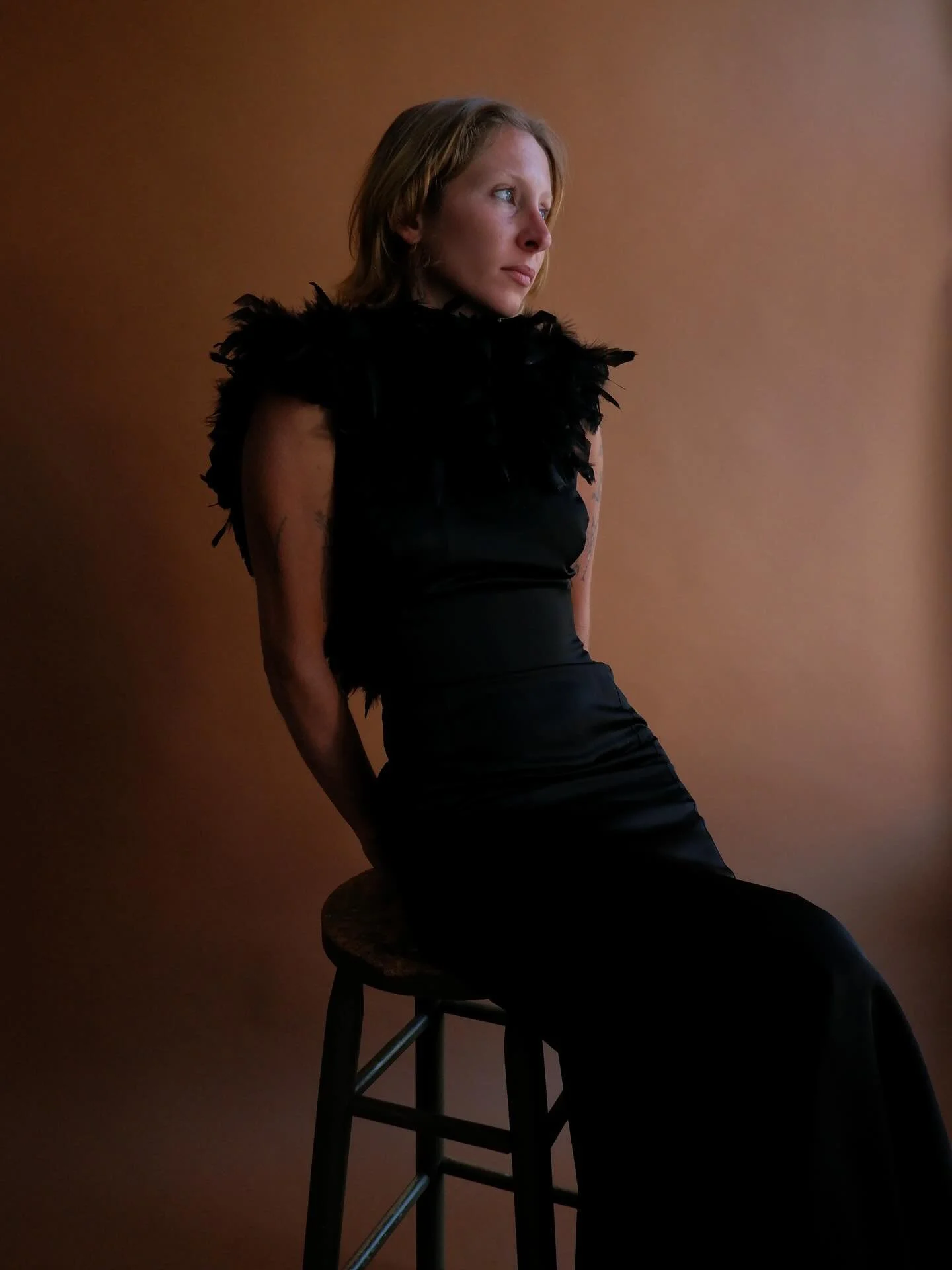 This feather trimmed gown and much more coming to @pickwickvintage tomorrow at @chicagoathletichotel 🐦&zwj;⬛