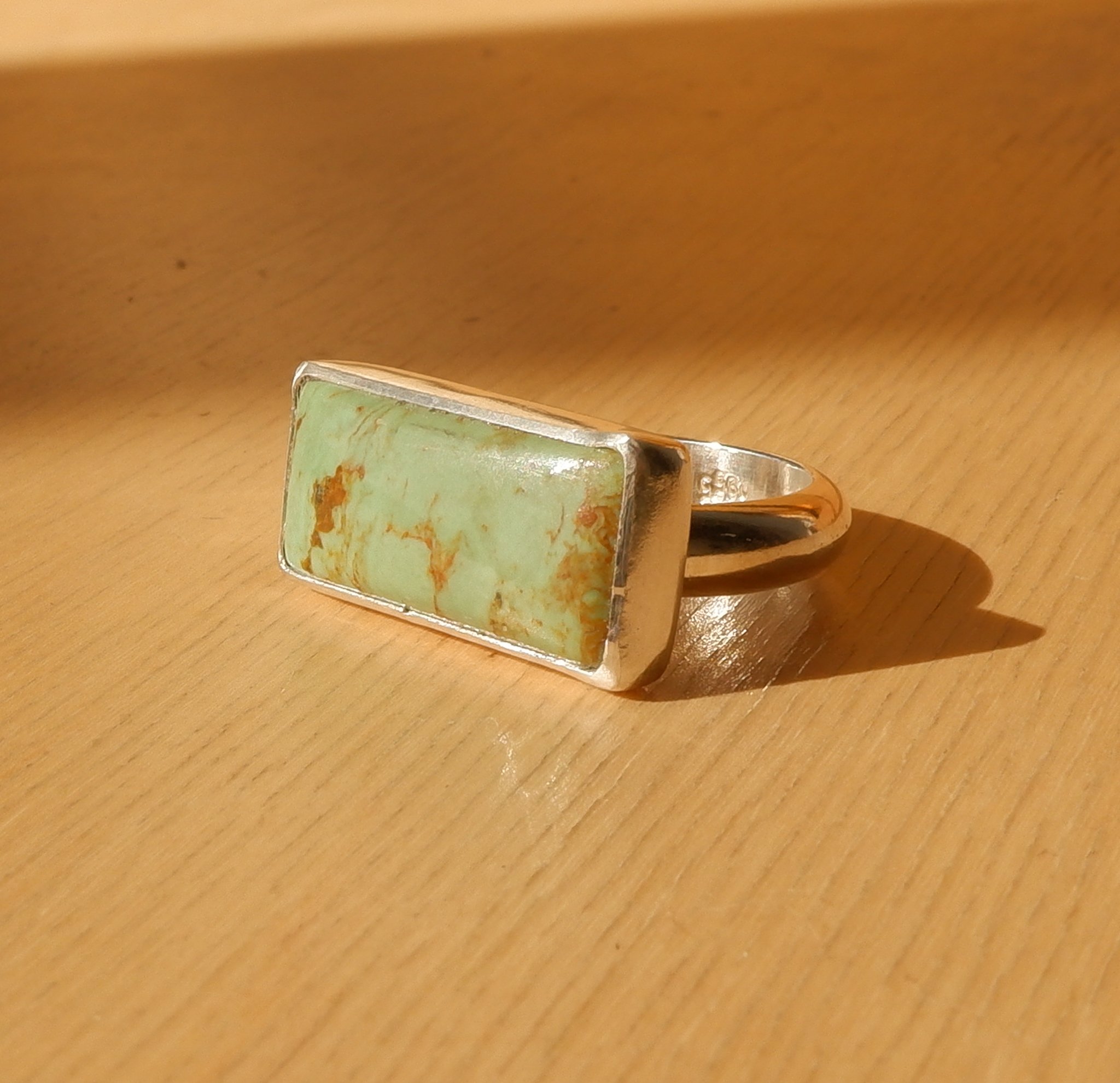 Turquoise Bar Ring - size 7.5