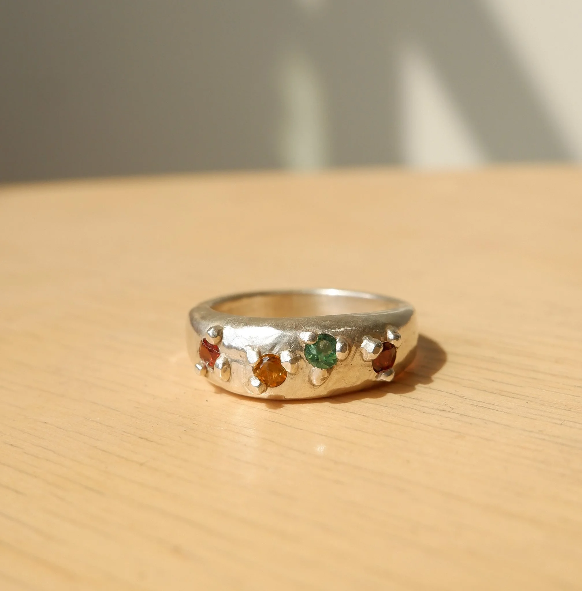 Four Star Ring - size 8