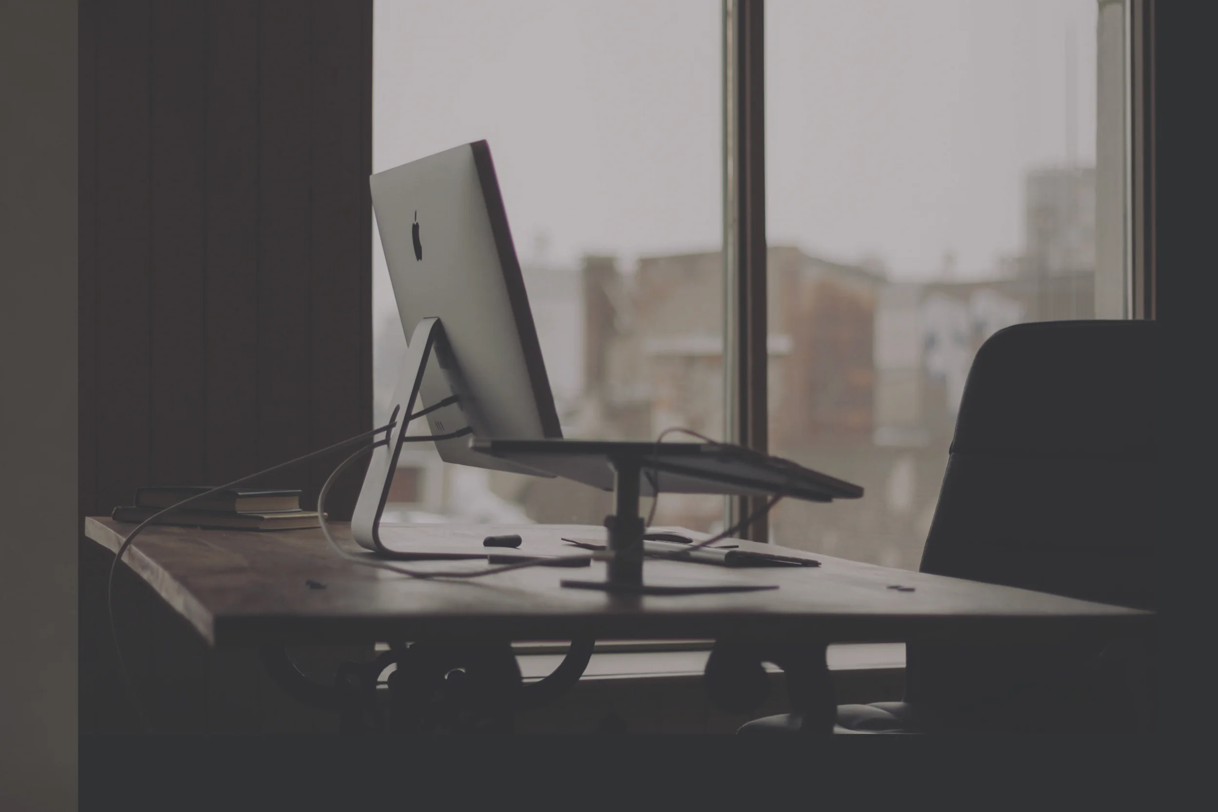 How to Set Up an Ergonomic Workstation