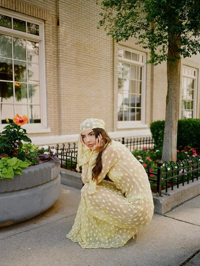 A little commotion for the dress?🧈✨💛