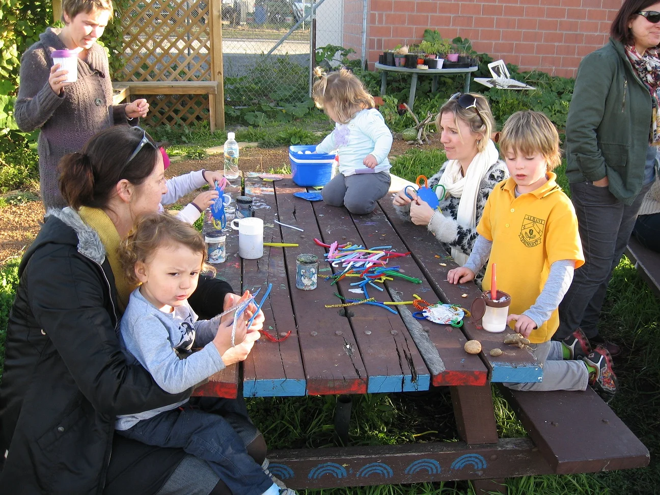 garden-grubs-art-tables.jpg