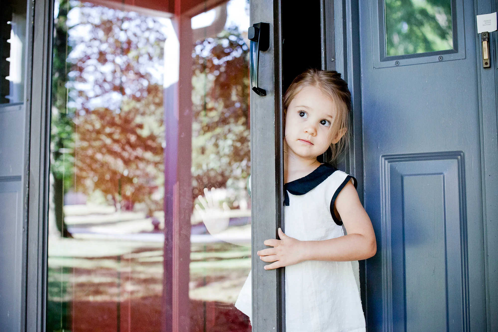 02_CarlyGaebe_SteadfastStudio_Photography_FamilyPortraits_Portraiture_Arkansas_Kid_Children_Reflection.jpg