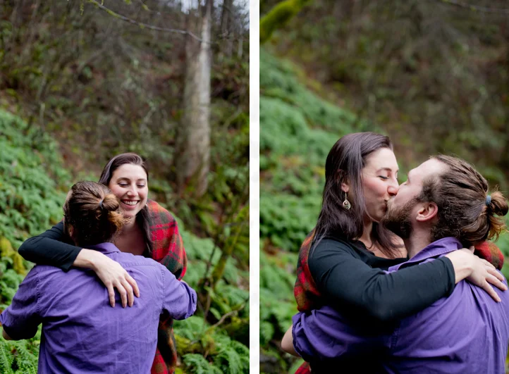 13_CarlyGaebe_SteadfastStudio_EngagementPhotography_Portland_Oregon_PacificNorthwest_MultnomahFalls_Waterfall.jpg