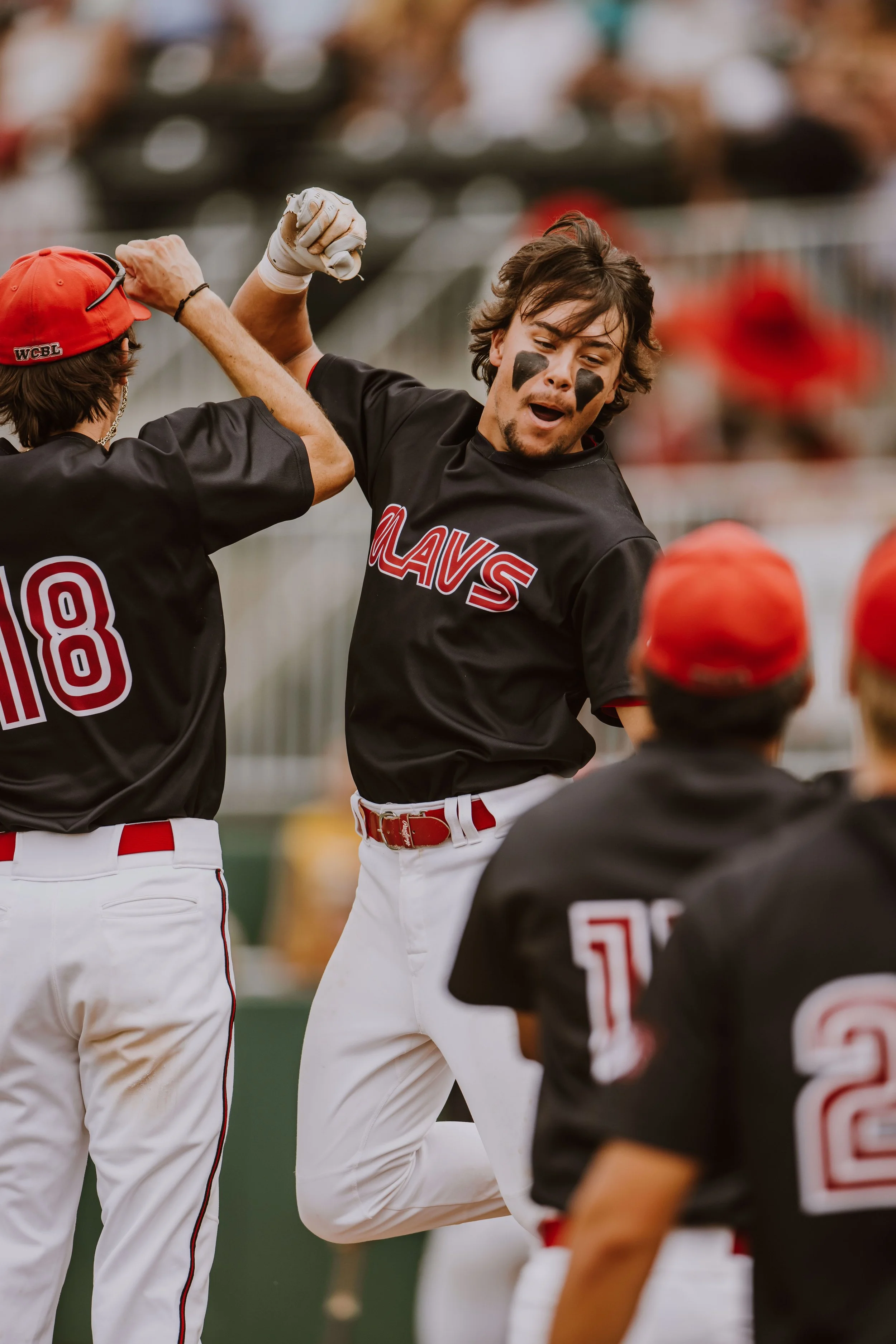 SPORTS MH MAVS-3.jpg