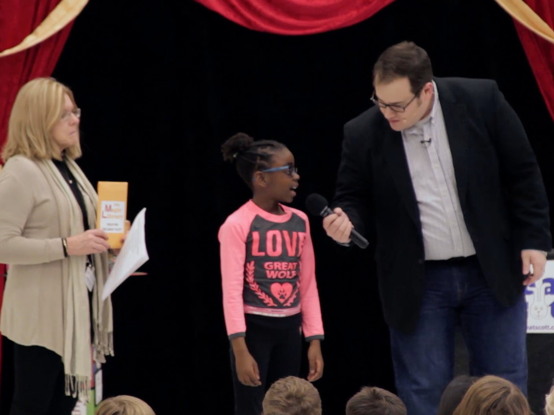 A simple magic trick helps students dive into the world of non-fiction books.