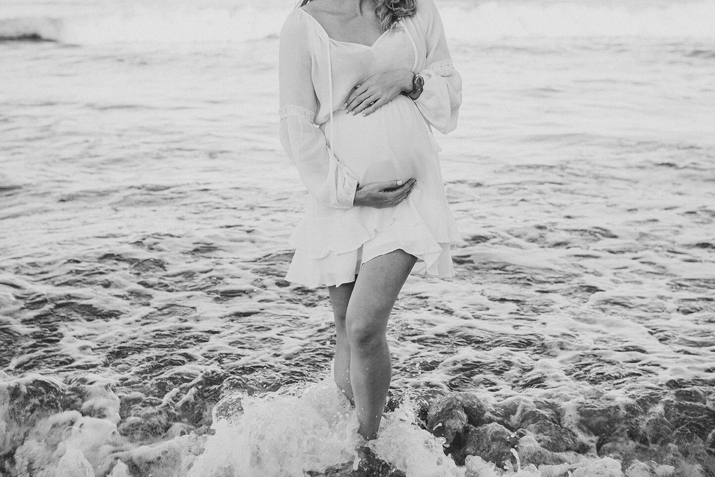 ARLINGTONLANE-PHOTOGRAPHY-MATERNITY-PHOTOS-PREGNANCY-PHOTOGRAPHER-NATURAL-COASTAL-KORORA