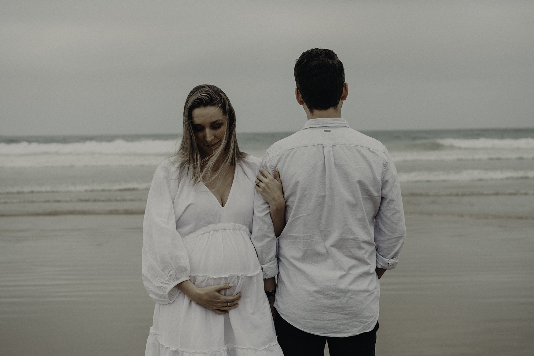 ARLINGTONLANE-PHOTOGRAPHY-MATERNITY-PREGNANCY-PHOTOS-NATURAL- COFFS-HARBOUR