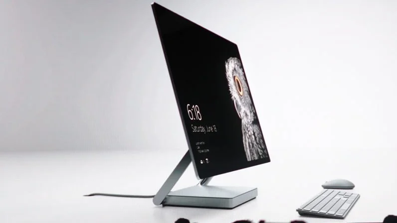 Microsoft-Surface-Studio-photo-2-side-view.jpg