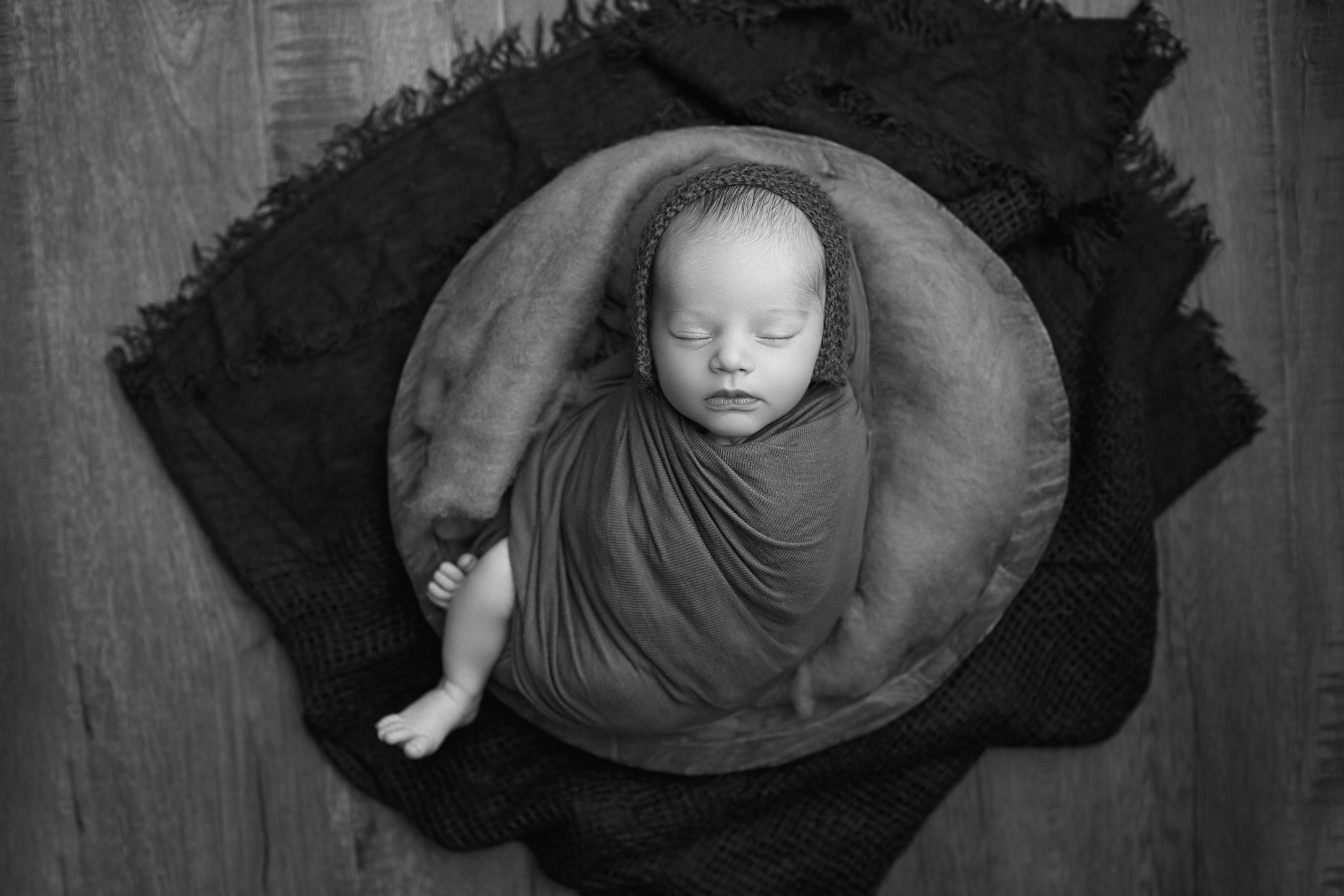 black and white newborn baby los angeles