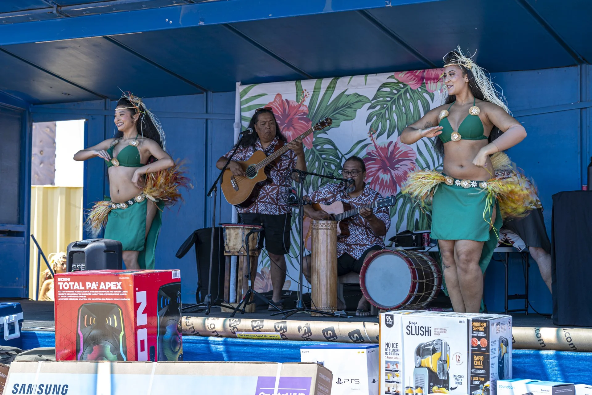 Local709-NewportDunes-090625-Low-Res-154.jpg