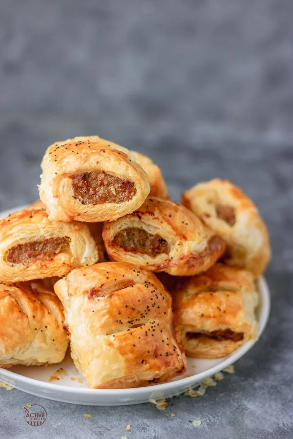 Sausage Rolls (12 Pieces)
