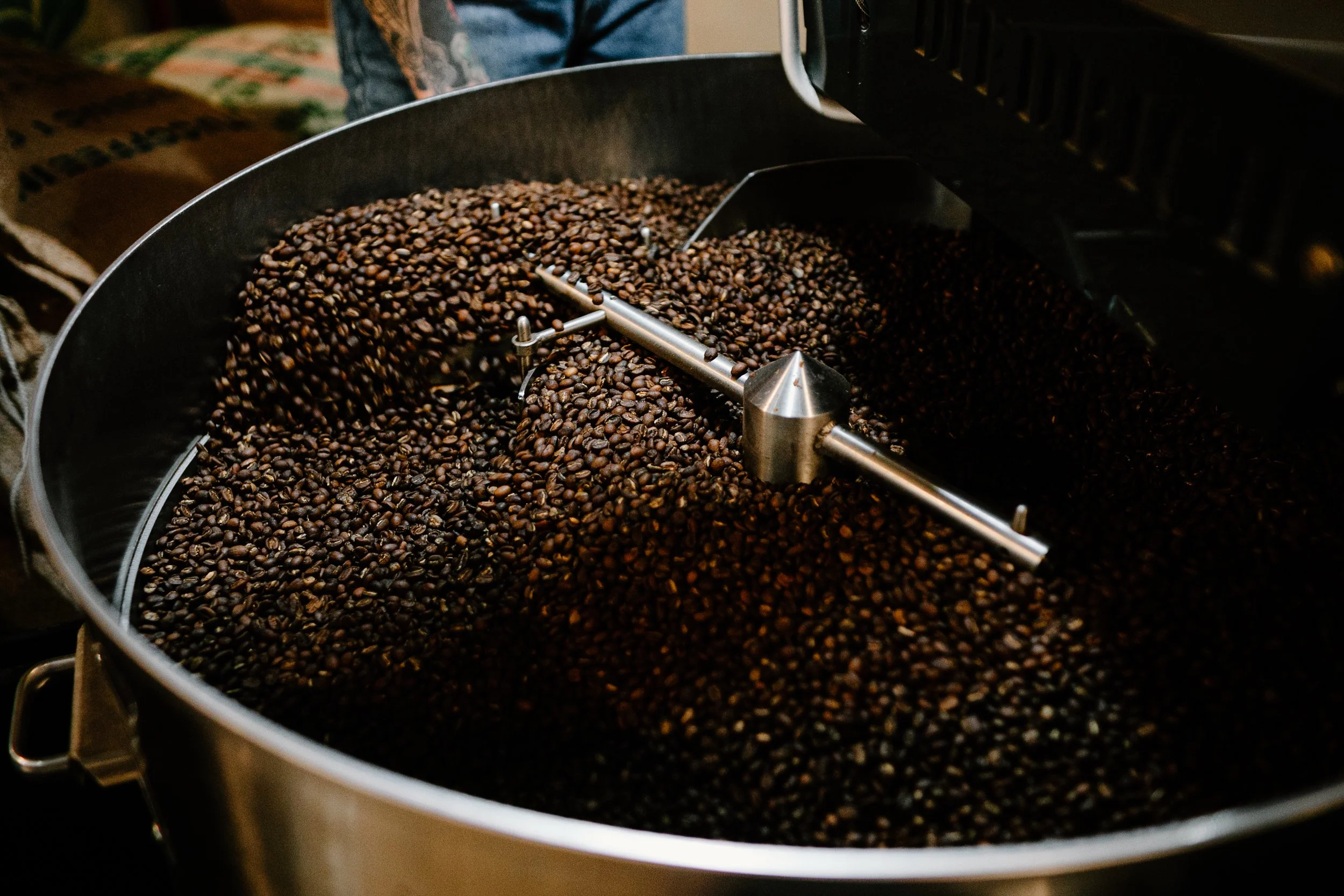 SpringMorrisPhoto_Homestead_GoodMonday_CoffeeRoasting-22-_D2A3026.jpg