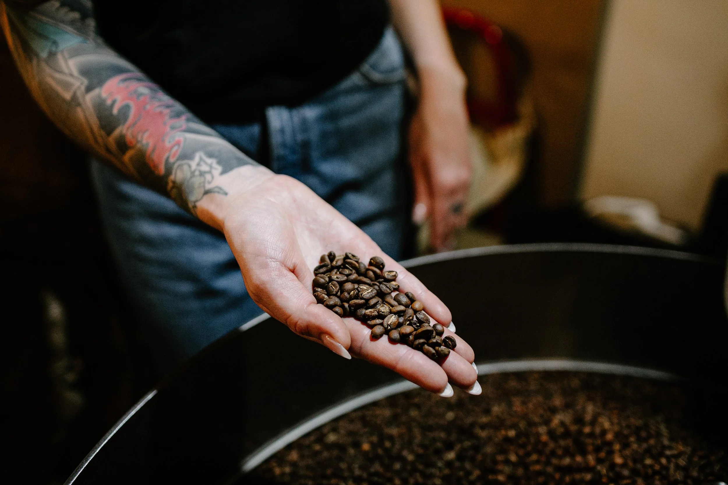 SpringMorrisPhoto_Homestead_GoodMonday_CoffeeRoasting-30-_D2A3079.jpg