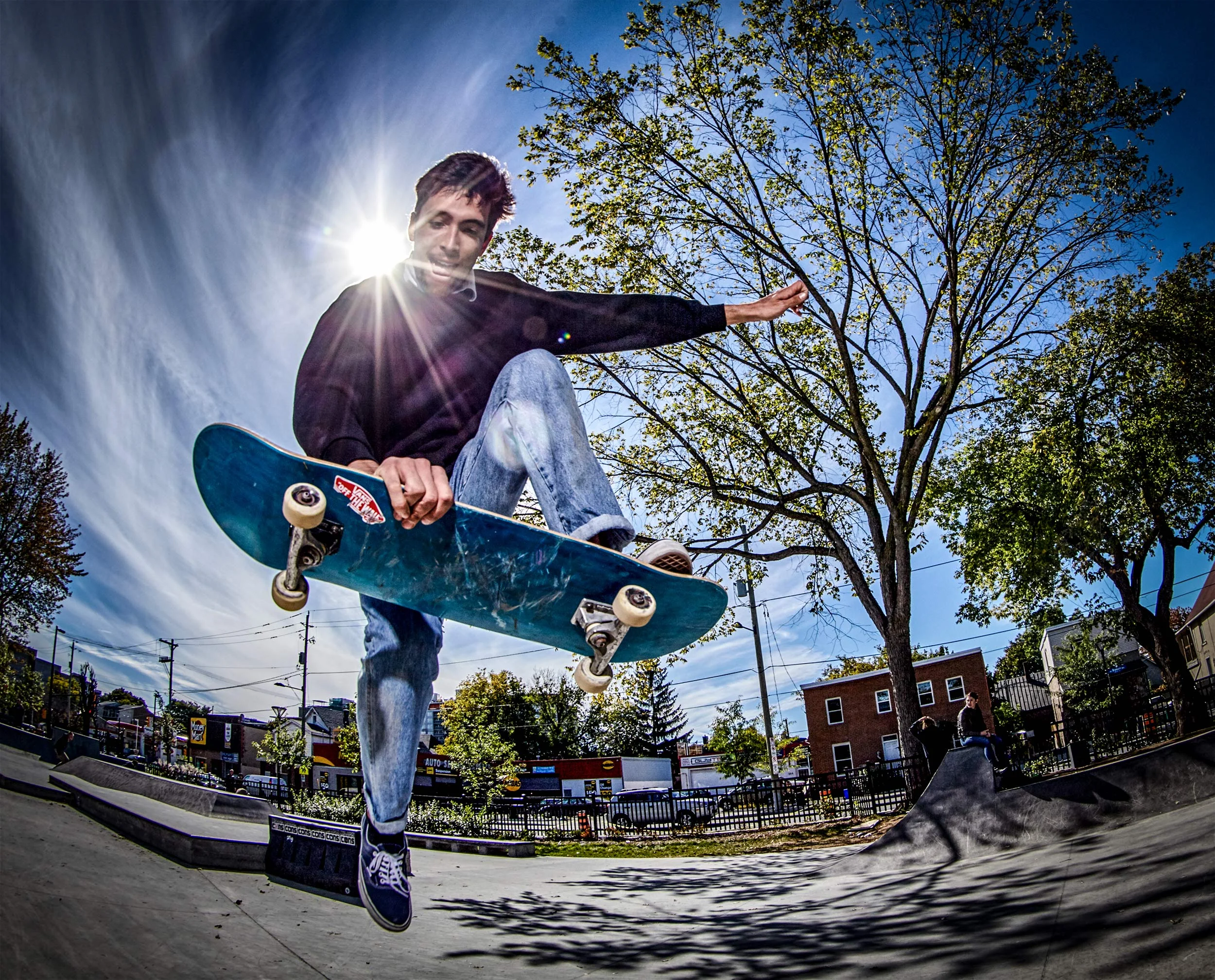 skatejump1.jpg