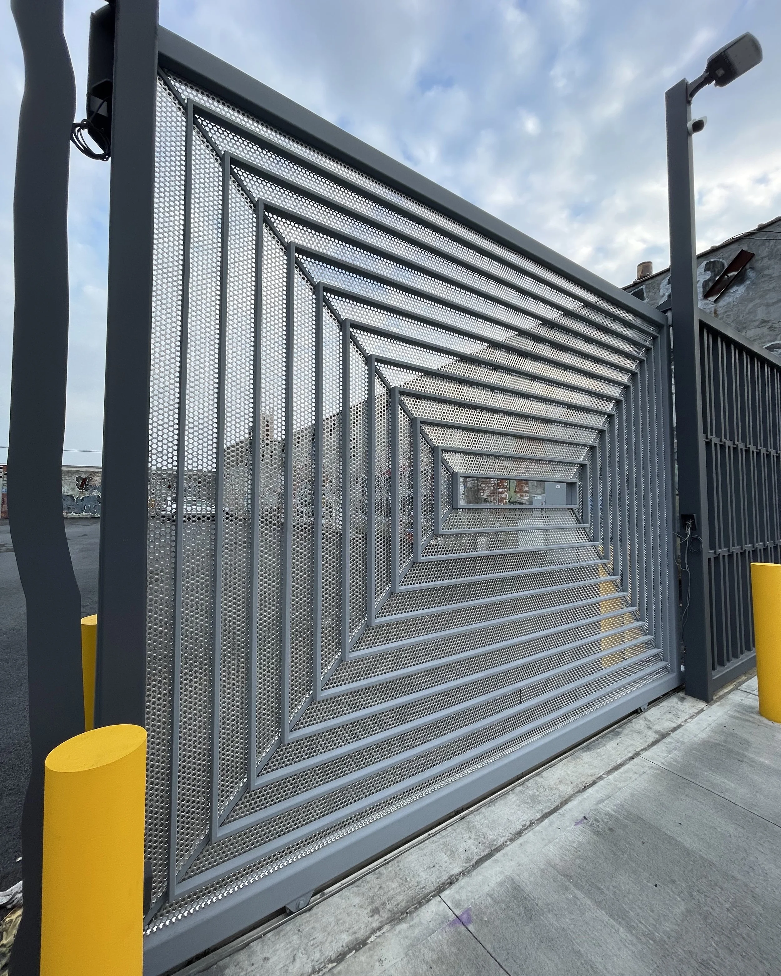 14 Amant Ten eyck fence.jpg