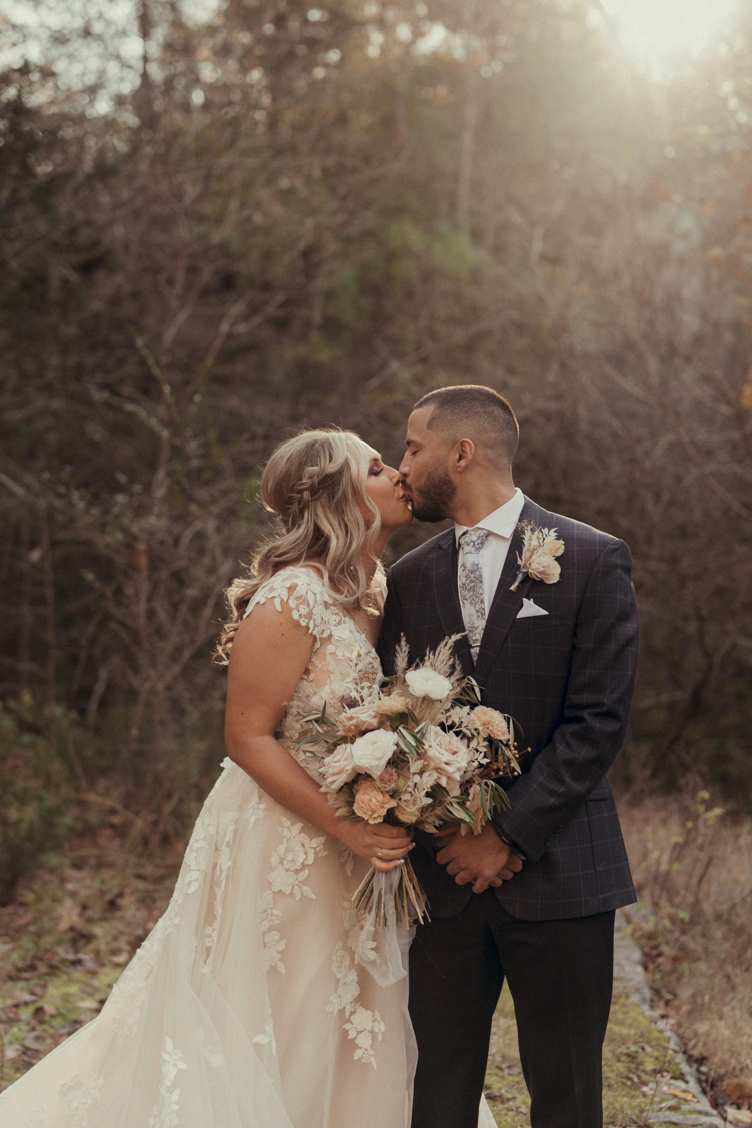 Green_Bride&Groom_073.jpg